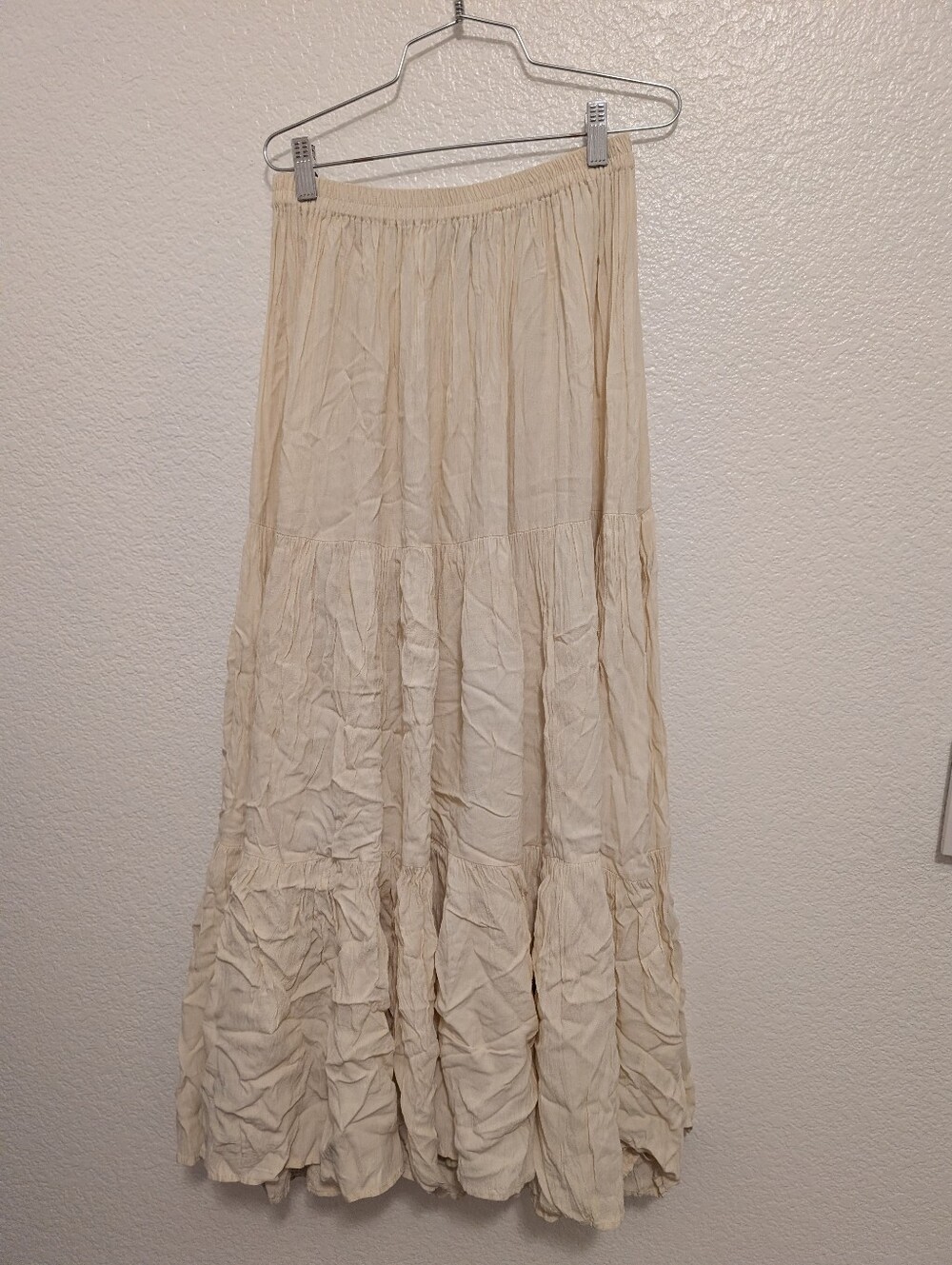 Double D Ranch Tiered Cream Maxi Skirt Size Medium